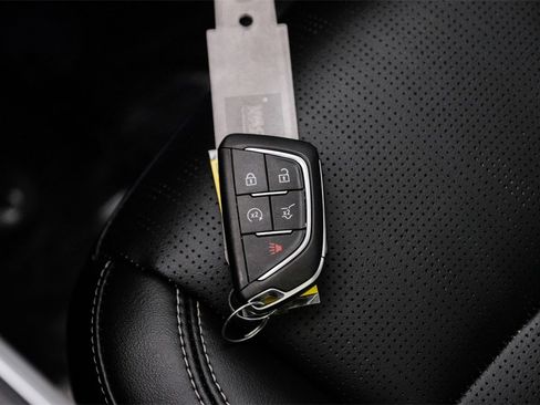 Used 2024 Cadillac Lyriq Luxury image 59