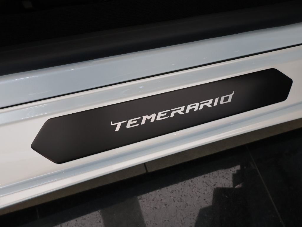 Used 2026 Lamborghini Temerario AWD/4WD image 13