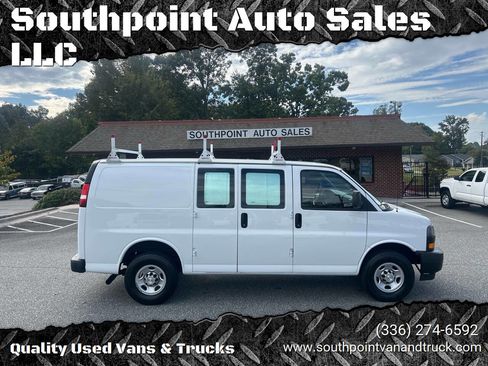 Used 2021 Chevrolet Express 2500 w/ Driver Convenience Package image 2