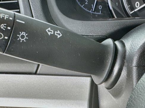 Used 2012 Honda CR-V LX image 13