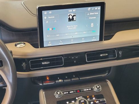 Certified 2021 Lincoln Aviator Grand Touring w/ Equipment Group 302A AWD/4WD image 15