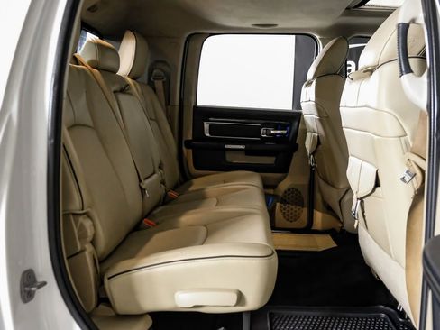 Used 2018 RAM 2500 Limited image 39