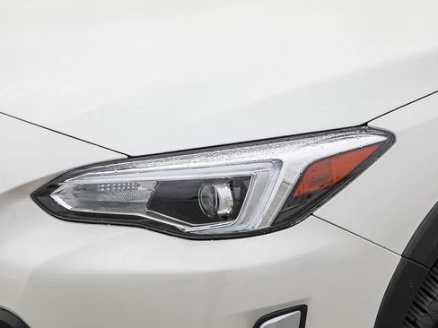 Used 2021 Subaru Crosstrek Hybrid w/ Moonroof Package w/Navigation AWD/4WD image 8