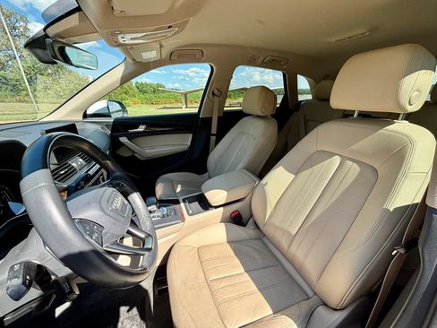 Used 2019 Audi Q5 2.0T Premium AWD/4WD image 17