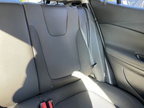 Used 2025 Buick Encore GX Preferred image 31