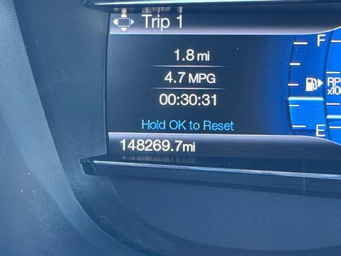 Used 2016 Ford Explorer Limited image 23