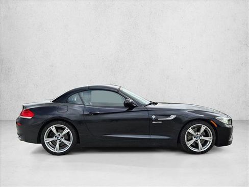 Used 2016 BMW Z4 sDrive35i RWD image 4