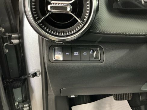 New 2026 Chevrolet Equinox LT AWD/4WD image 10