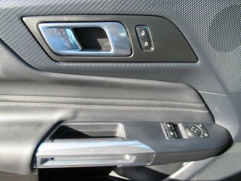 Used 2024 Ford Mustang GT Premium RWD image 18