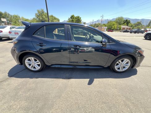 Used 2019 Toyota Corolla SE w/ Protection Package FWD image 5