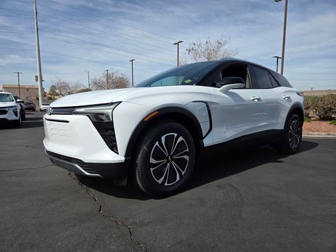 New 2026 Chevrolet Blazer EV LT FWD image 2