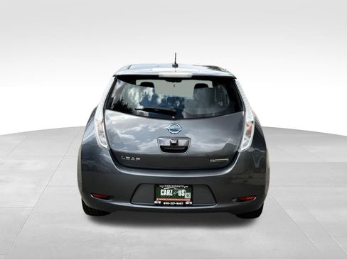 Used 2017 Nissan Leaf SL w/ Premium Package FWD image 6