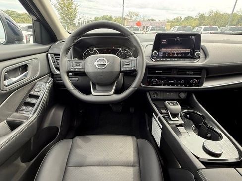 New 2026 Nissan Rogue SV w/ SV Premium Package image 22