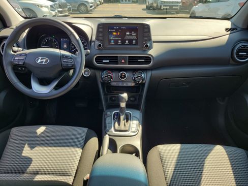 Used 2021 Hyundai Kona SEL Plus w/ Cargo Package FWD image 9