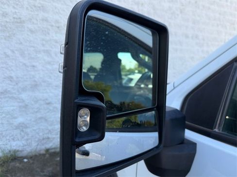 Used 2022 Chevrolet Silverado 2500 Custom w/ Custom Value Package image 30