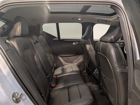 New 2026 Volvo XC40 B5 Plus w/ Protection Package Premier image 28