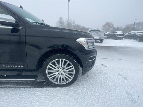 Used 2023 Ford Expedition Max Platinum image 22
