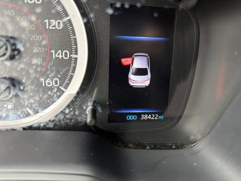 Used 2021 Toyota Corolla SE FWD image 7