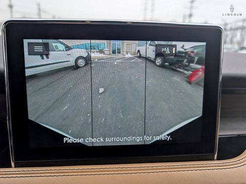 Used 2020 Lincoln Corsair Reserve w/ Equipment Group 202A image 22