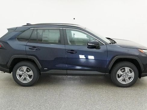 New 2025 Toyota RAV4 XLE image 11