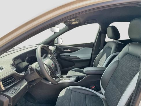 Used 2024 Buick Envista Preferred w/ Convenience II Package FWD image 10