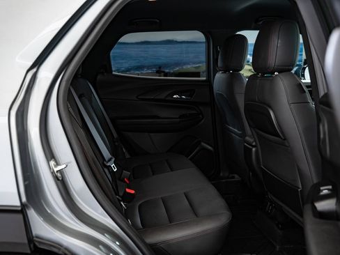 Used 2023 Chevrolet TrailBlazer RS w/ Convenience Package FWD image 40