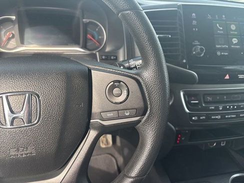 Used 2022 Honda Pilot Sport image 18