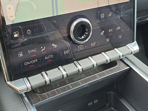 New 2024 GMC Sierra EV Denali AWD/4WD image 35