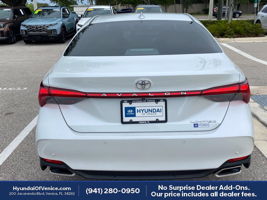 Used 2021 Toyota Avalon Limited w/ Advanced Safety Package FWD image 31