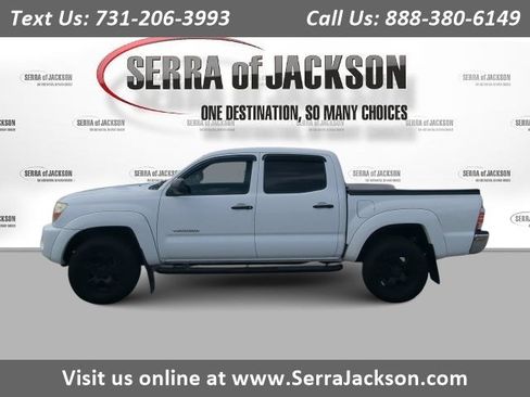 Used 2011 Toyota Tacoma PreRunner w/ SR5 Pkg #2 RWD image 1