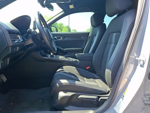 Used 2025 Honda Civic Sport image 14