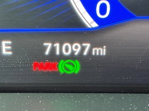 Certified 2022 Volkswagen Taos SE AWD/4WD image 25