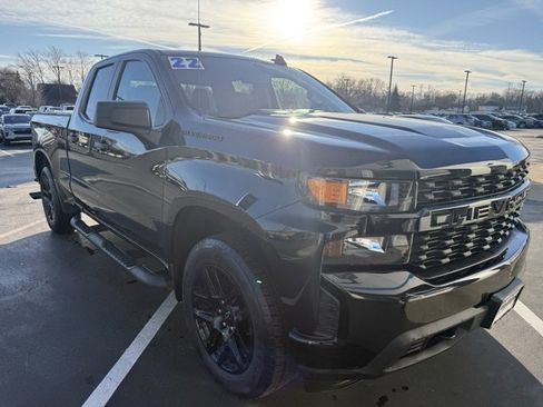 Used 2022 Chevrolet Silverado 1500 Custom w/ Rally Edition image 3