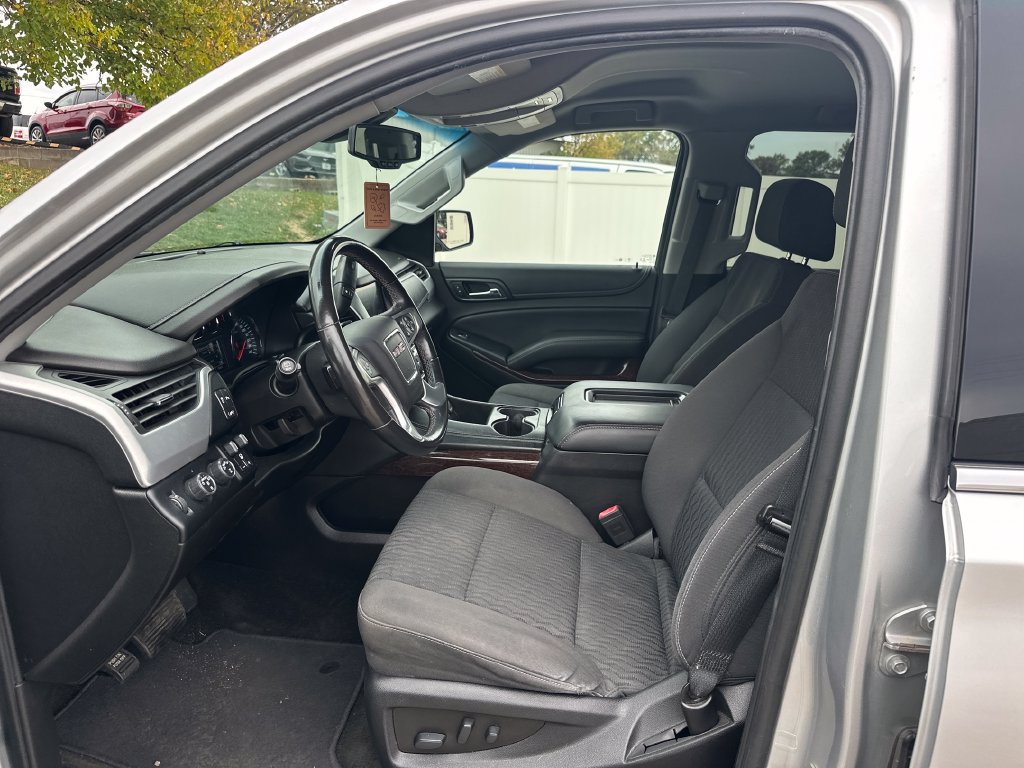 Used 2018 GMC Yukon SLE w/ HD Trailering Package AWD/4WD image 11