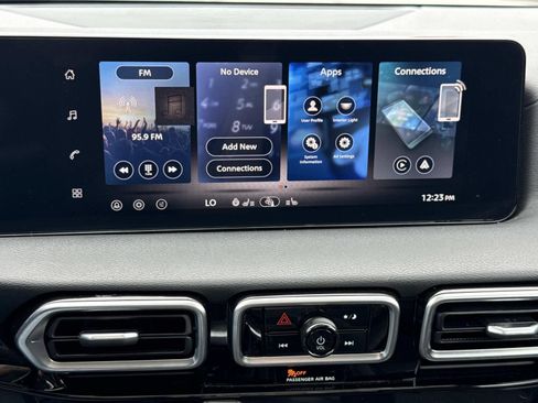 Certified 2026 Nissan Sentra SV w/ SV Convenience Package FWD image 10