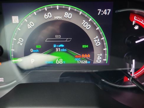 Used 2023 Toyota RAV4 XLE image 18