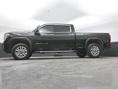Used 2021 GMC Sierra 2500 Denali w/ Denali Ultimate Package AWD/4WD image 25