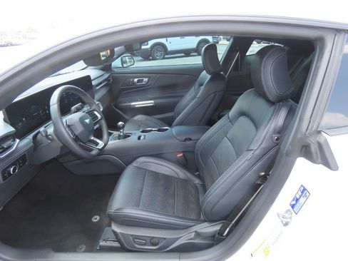 Certified 2025 Ford Mustang GT Premium RWD image 17
