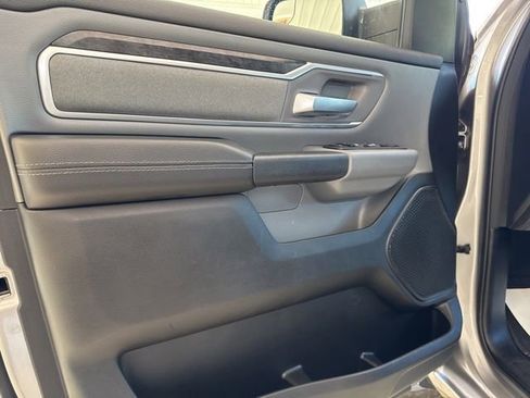 Used 2022 RAM 1500 Big Horn AWD/4WD image 13