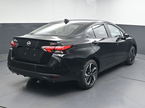 New 2025 Nissan Versa SR w/ Trunk Package image 7