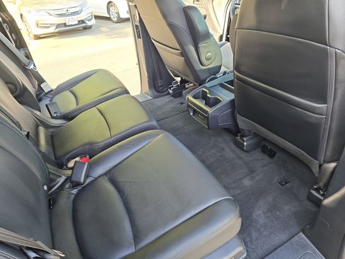 Used 2025 Honda Odyssey EX-L image 11