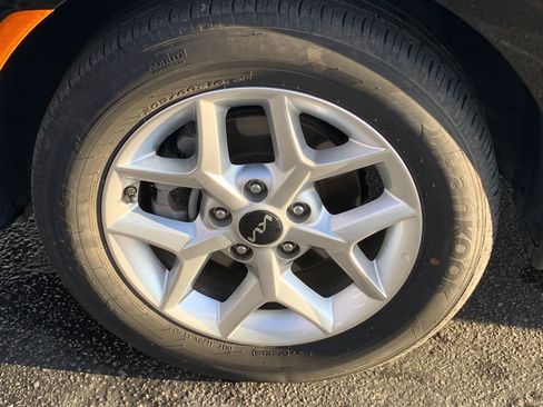 Used 2025 Kia Soul LX w/ LX Technology Package image 28