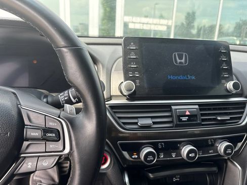 Used 2019 Honda Accord Sport image 7