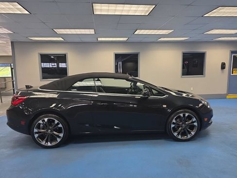 Used 2016 Buick Cascada Premium FWD image 2