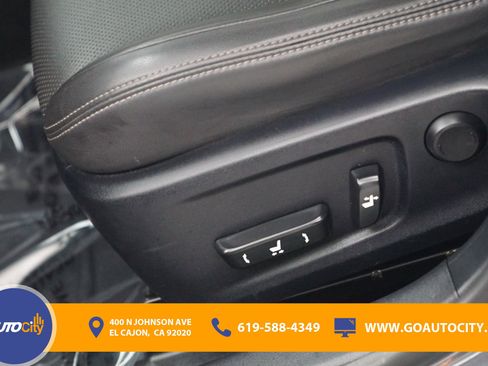 Used 2016 Lexus IS 200t image 18