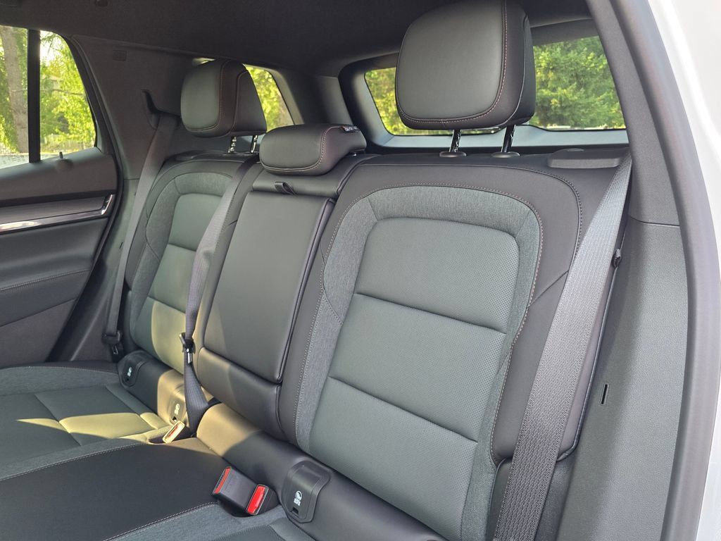 New 2026 GMC Terrain AT4 w/ Convenience Package III AWD/4WD image 17