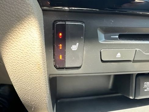 Used 2020 Honda Pilot Touring image 29