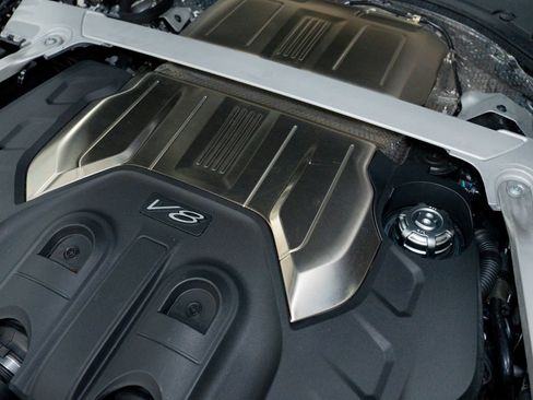 Used 2021 Bentley Flying Spur V8 AWD/4WD image 93
