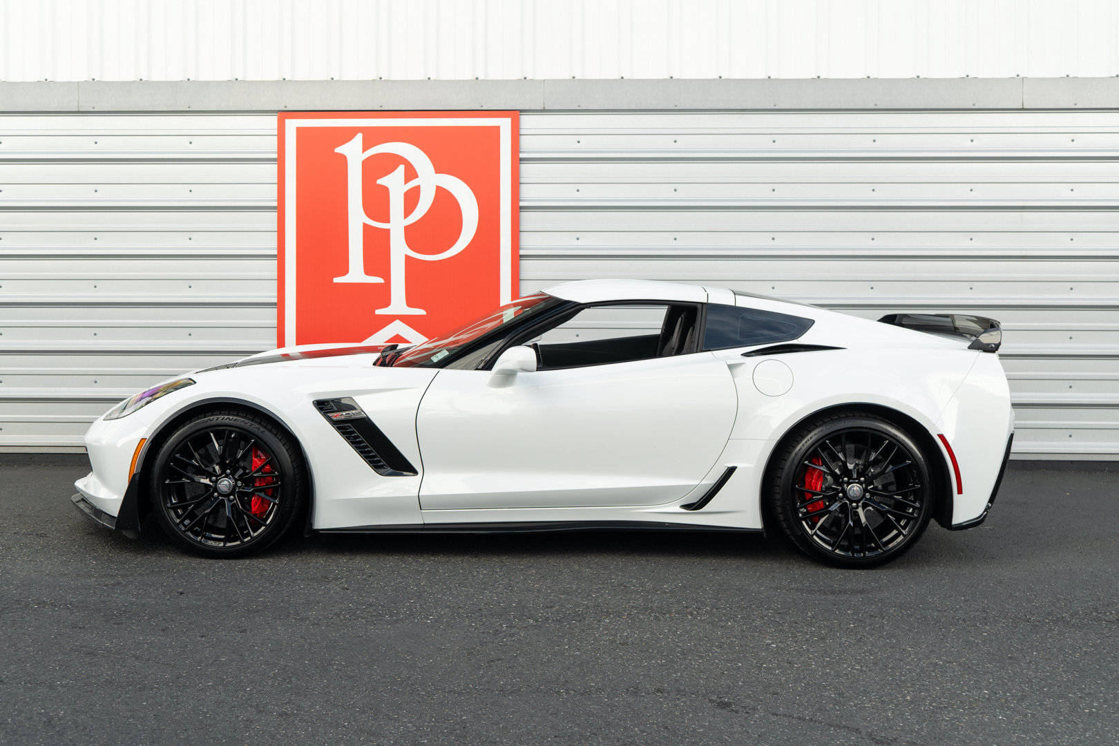 Used 2017 Chevrolet Corvette Z06 RWD image 38