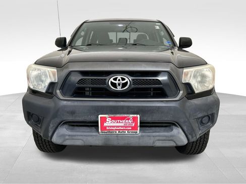 Used 2014 Toyota Tacoma PreRunner w/ Convenience Package RWD image 10